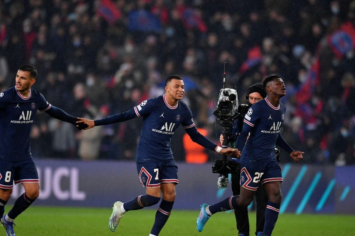 Mbappe zadel za zmago PSG, petarda Cityja v Lizboni