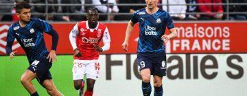 Marseille na polfinalni tekmi pred delno praznim stadionom