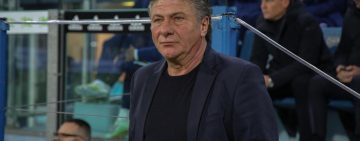 Cagliari odpustil Mazzarrija