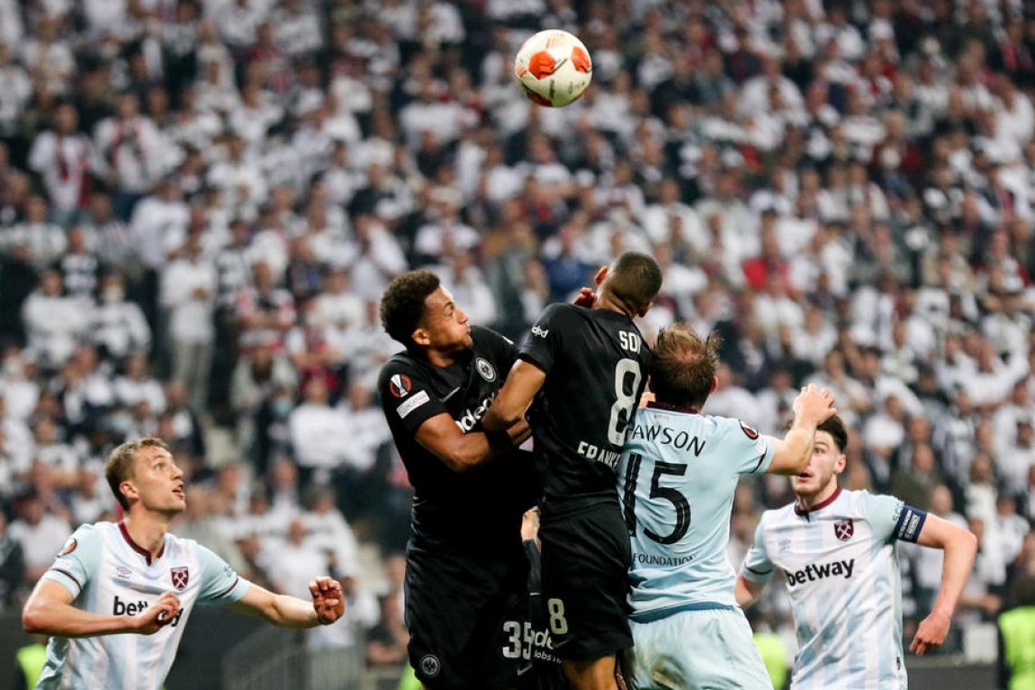 Eintracht in Rangers v družbi slovenskih sodnikov za krono v evropski ligi
