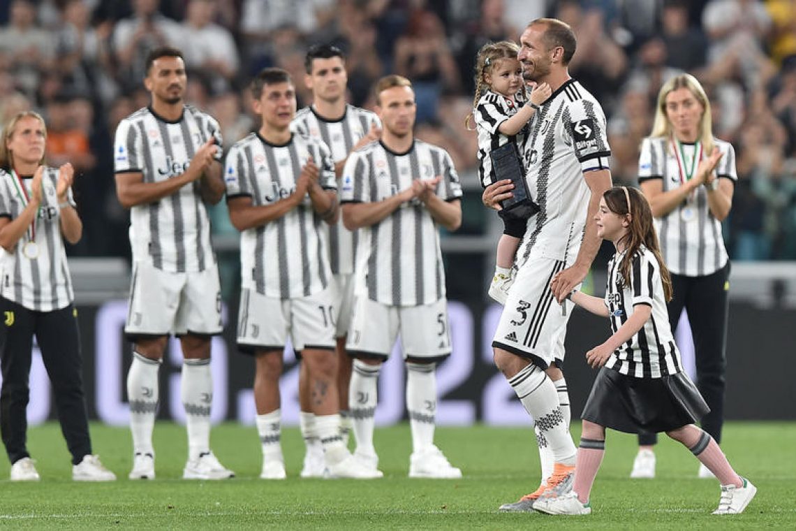 Juventus ob zadnji Chiellinijevi domači tekmi le remiziral z Laziem