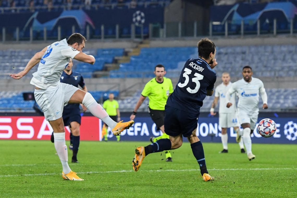 Dzjuba zaradi vojne zapušča še Zenit