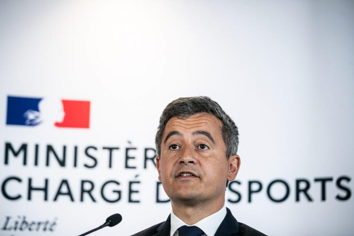 Francoski notranji minister kaos v Parizu pripisal "organizirani goljufiji z vstopnicami"