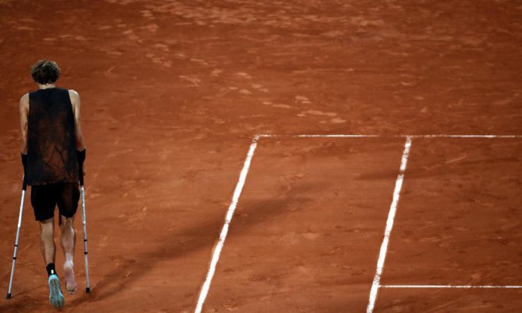 Zverev šel pod kirurški nož
