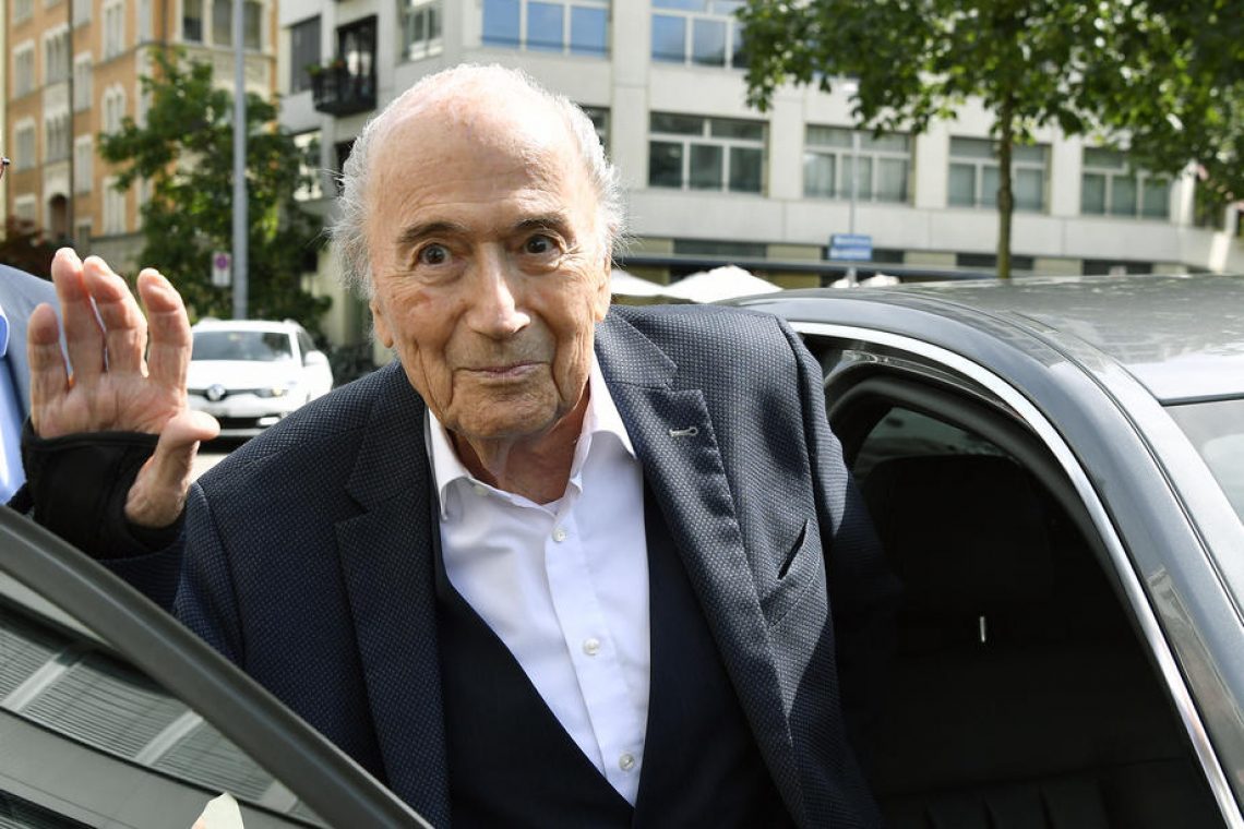 Blatter: Platini je vreden milijona na leto
