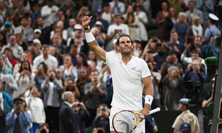 Nadal še desetič v četrtem krogu Wimbledona