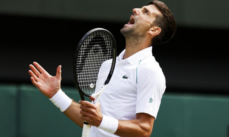 Đoković po zaostanku 0:2 v polfinalu Wimbledona
