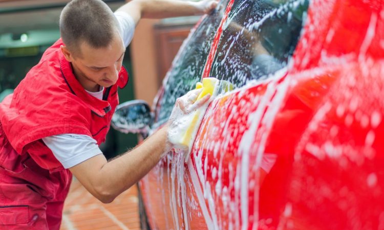 Šolski center Celje v gradnjo učne avtopralnice