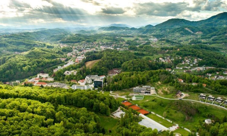 Dela na nadhodu Sonce v Rogaški Slatini v zaključni fazi