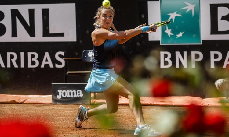 Lucia Bronzetti za zmago v Palermu