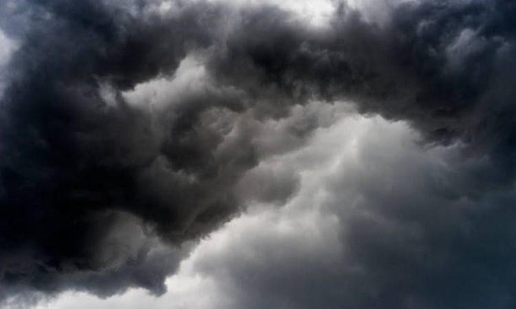 Na jugozahodu države danes možne močnejše nevihte
