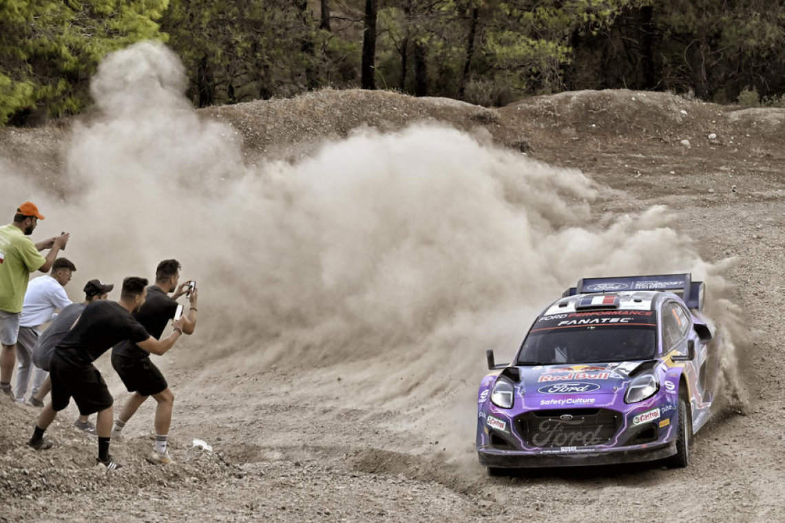 Loeb najhitrejši po prvem dnevu relija v Grčiji