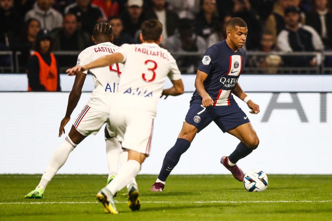 PSG po zmagi na derbiju sam na vrhu