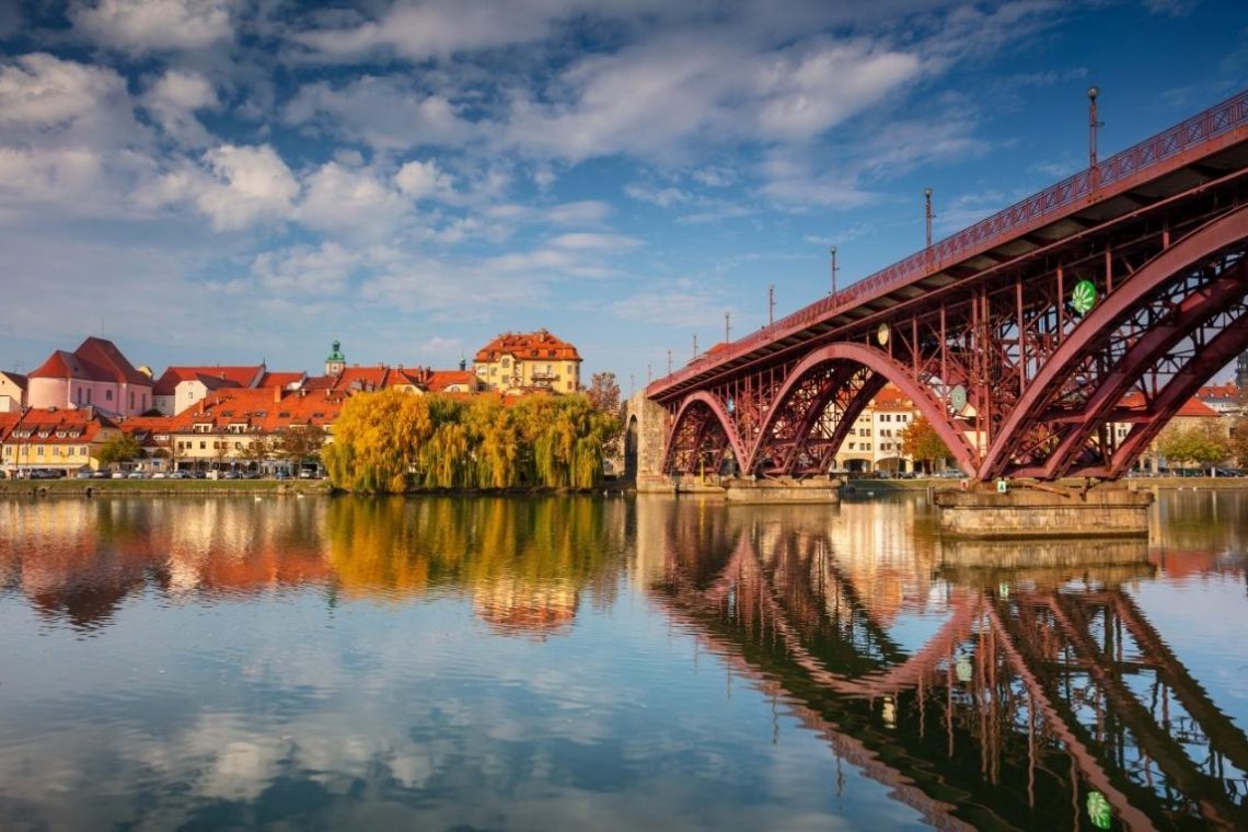 Častna občana Maribora letos Alfi Nipič in Mima Jaušovec