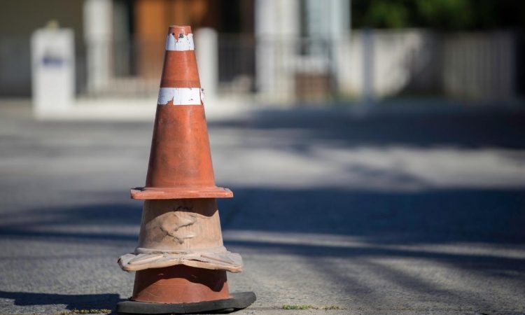 Zaradi del polovična zapora na cesti Spodnja Idrija-Godovič