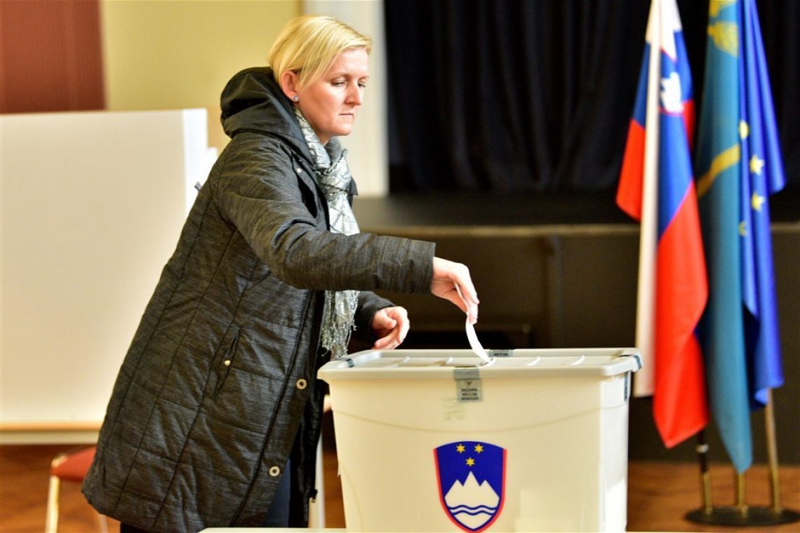 DVK razpisala drugi krog županskih volitev v 47 občinah