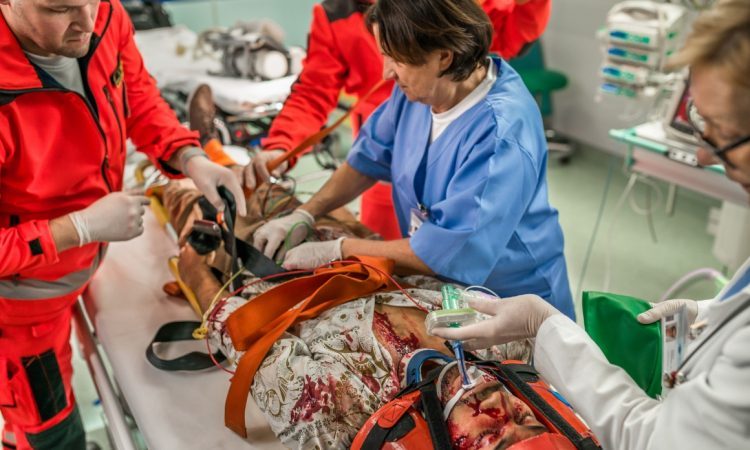 Na ljubljanski urgenci beležijo izjemne obremenitve