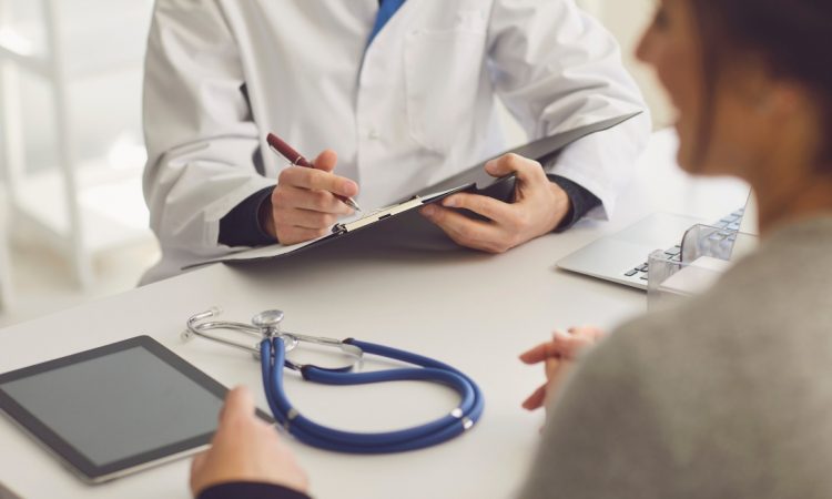 V Mariboru in na Gorenjskem se na odprtje ambulant za neopredeljene še pripravljajo