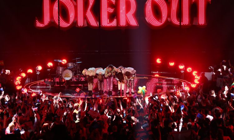 Joker Out s skladbo Carpe Diem v sobotni finale tekmovanja za pesem Evrovizije