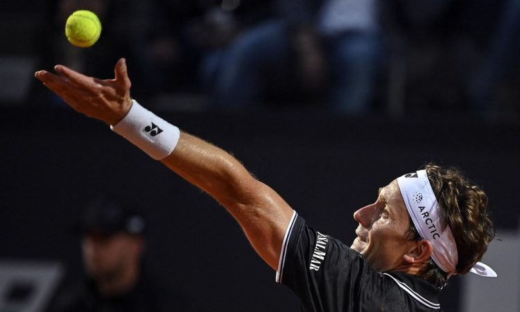 Fils in Cerundolo finalista v Lyonu