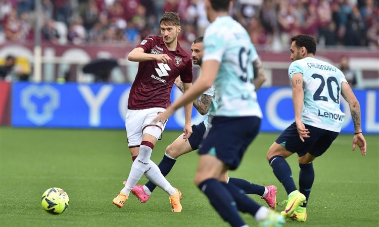 Ovacije za Samirja Handanovića, Lazio drugi