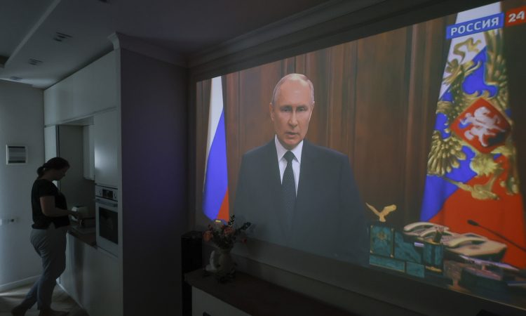 Putin upor proti vojski označil za izdajo, napovedal kaznovanje odgovornih