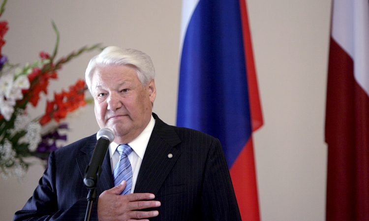 10. julij: Boris Jelcin postane predsednik Ruske federacije