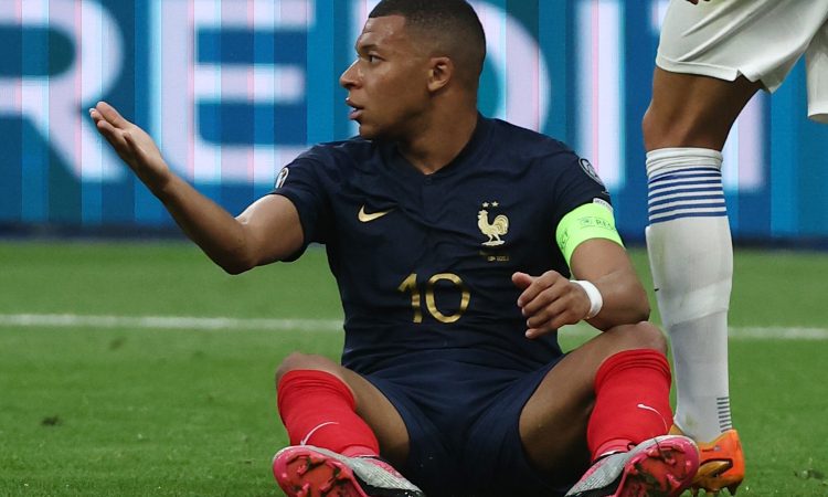 PSG brez Mbappeja na azijsko turnejo