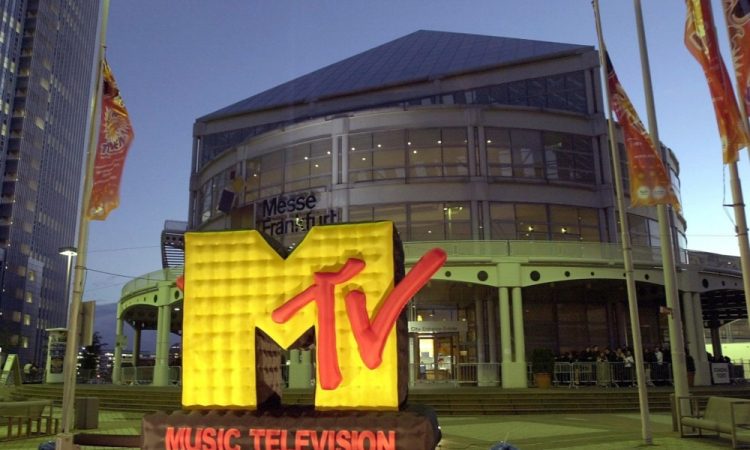 1. avgust: Oddajati začne MTV
