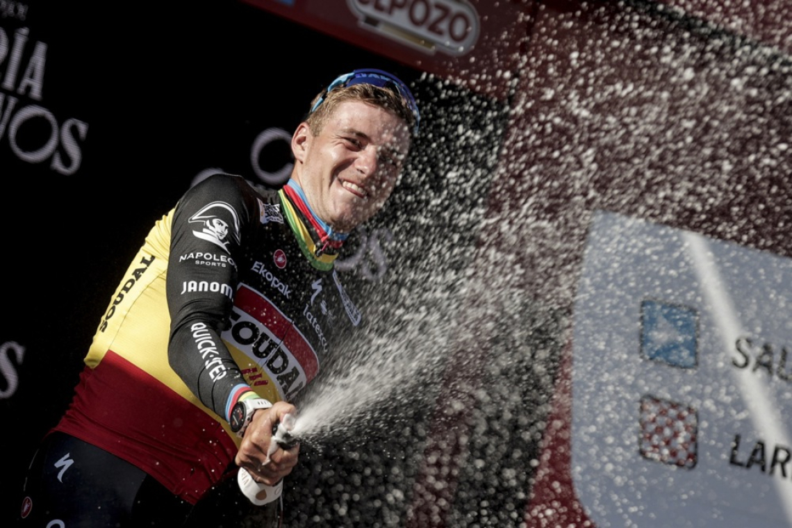 Evenepoel po črnem petku do etapne zmage, med favoriti brez sprememb