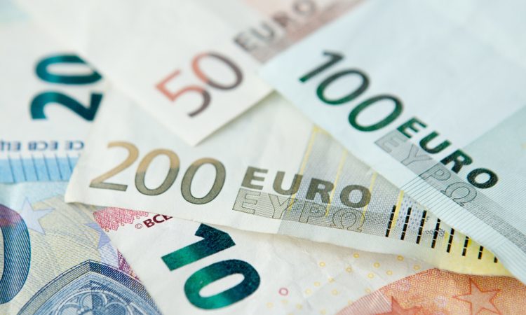 Mura zaradi nešportnega vedenja navijačev ob tisočaka