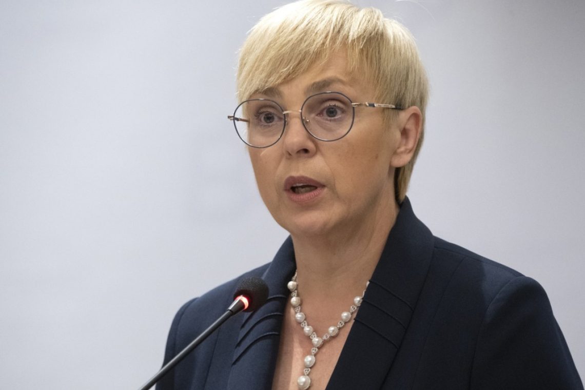 Predsednica zaradi nespoštljive komunikacije prekinila sodelovanje s članico njenega mladinskega odbora