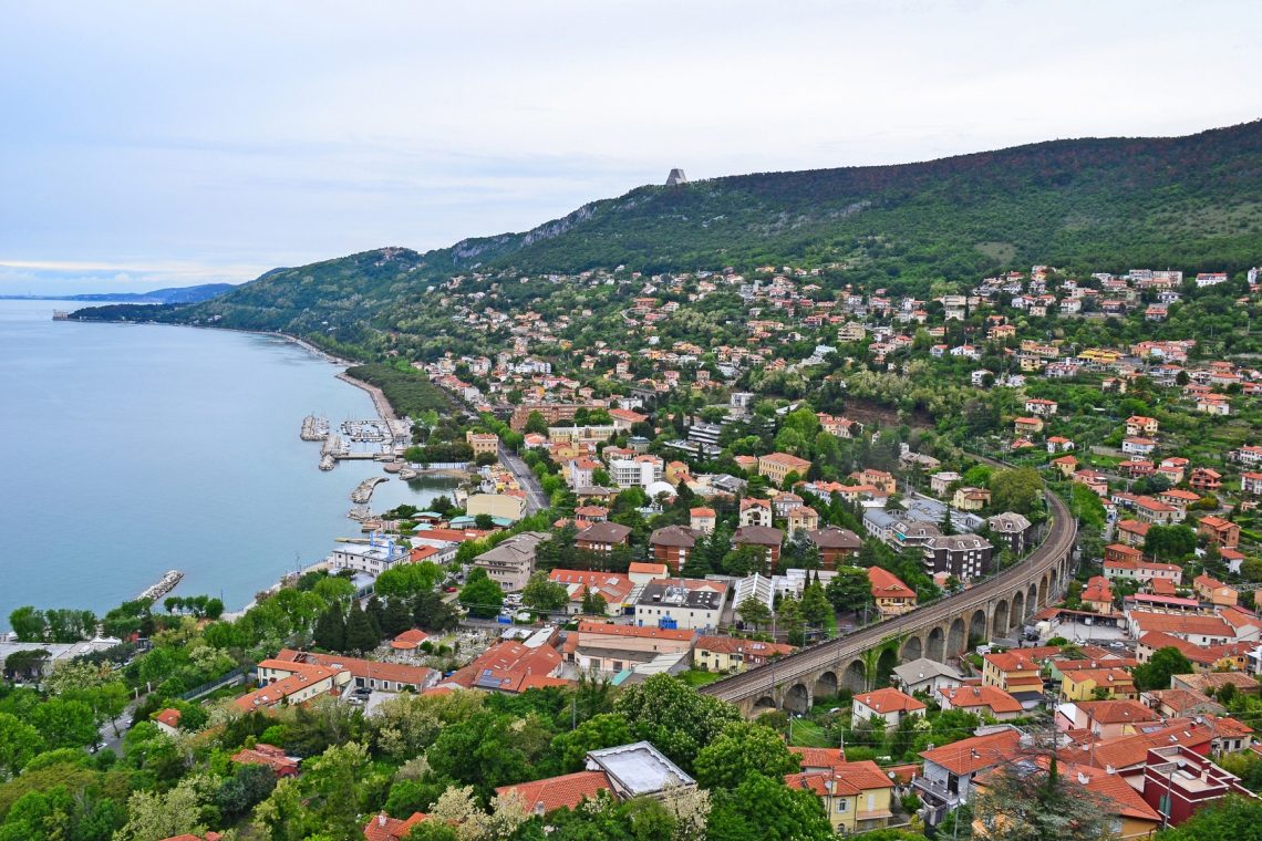 Sprejet krovni Odlok o gospodarskih javnih službah v Občini Ankaran