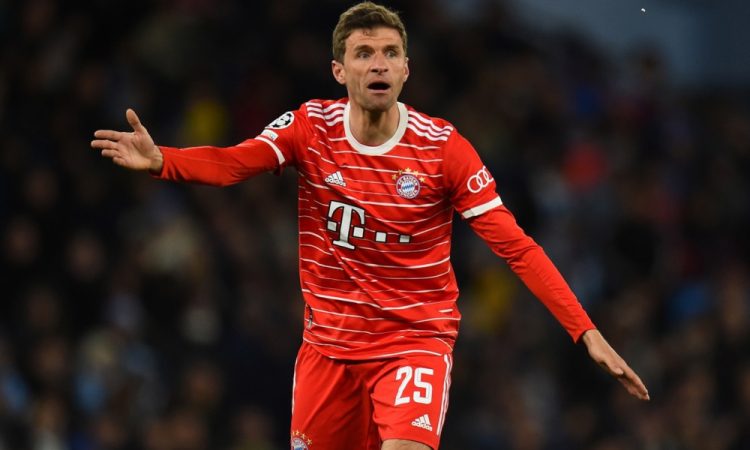 Müller podaljšal z Bayernom še za eno sezono