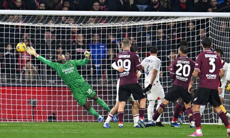 Milan proti zadnji Salernitani le do točke