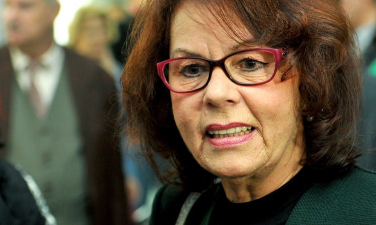 Po težki bolezni umrla humanitarka Anita Ogulin