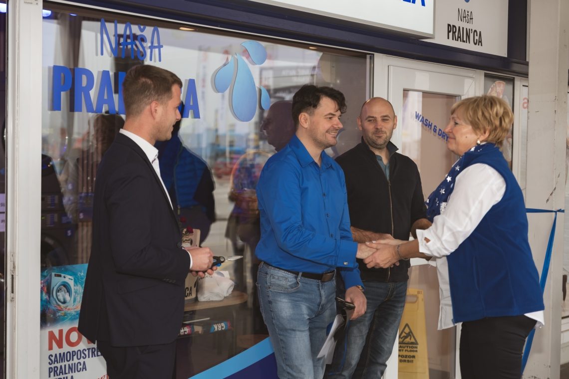 V Krškem odprli novo samopostrežno pralnico Naša Praln'ca