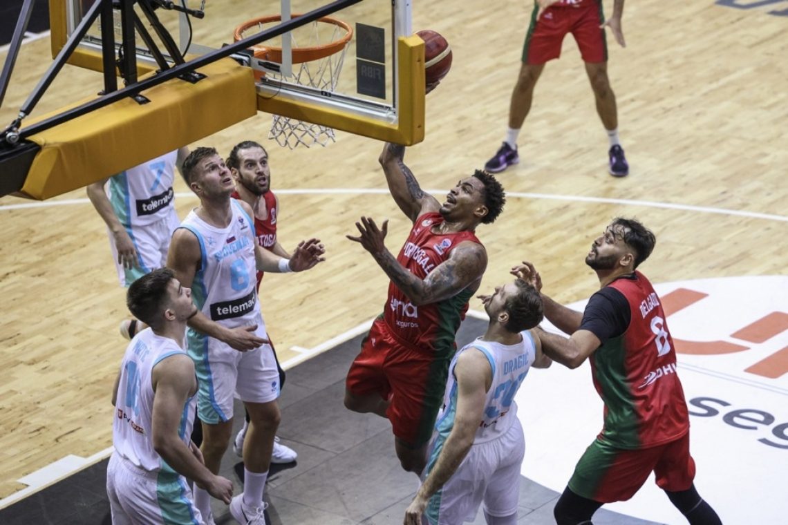 Slovenski košarkarji tesno premagali Portugalce