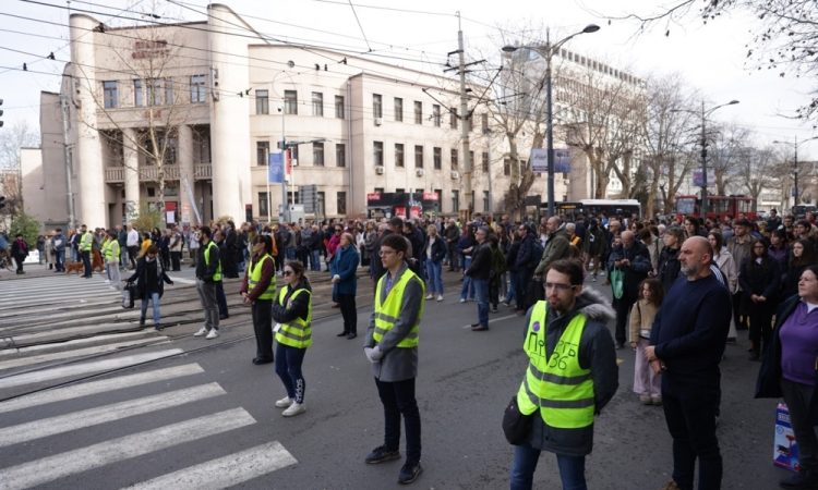 Ljubljančani izrazili podporo protestom v Srbiji in zavrnili pismo podpore Vučiću