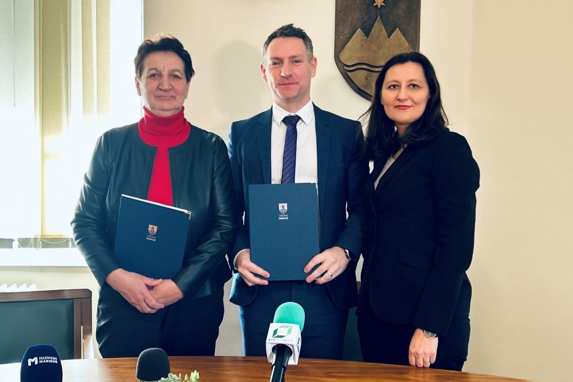 Podpis pogodbe za izgradnjo namakalnega sistema Ormož 