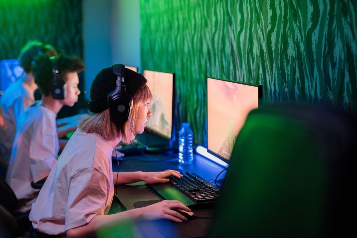Dan varne rabe interneta v luči tveganj umetne inteligence