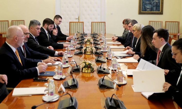 Predsednika Slovenije in Hrvaške o krepitvi sodelovanja in evropskih izzivih