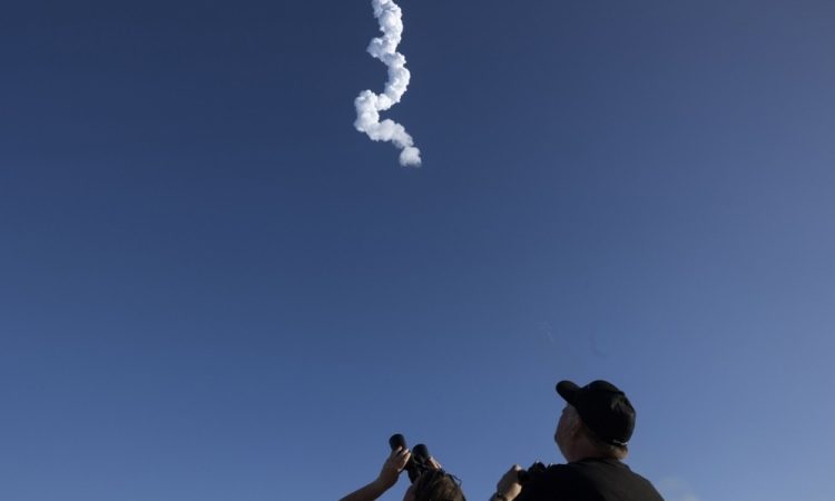 Starship eksplodiral med poskusnim poletom