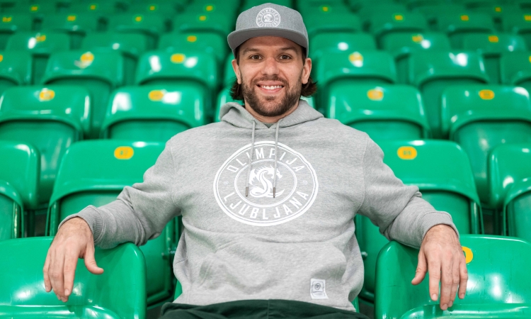 Zach Boychuk okrepitev za napad HK Olimpija Ljubljana