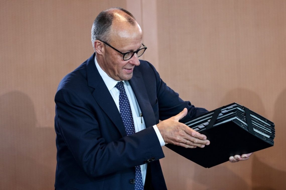 Nemčija sklicala virtualno srečanje o Ukrajini brez udeležbe Španije