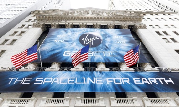 Virgin Galactic z novo vesoljsko ladjo Delta napoveduje začetek vesoljskega turizma v letu 2026