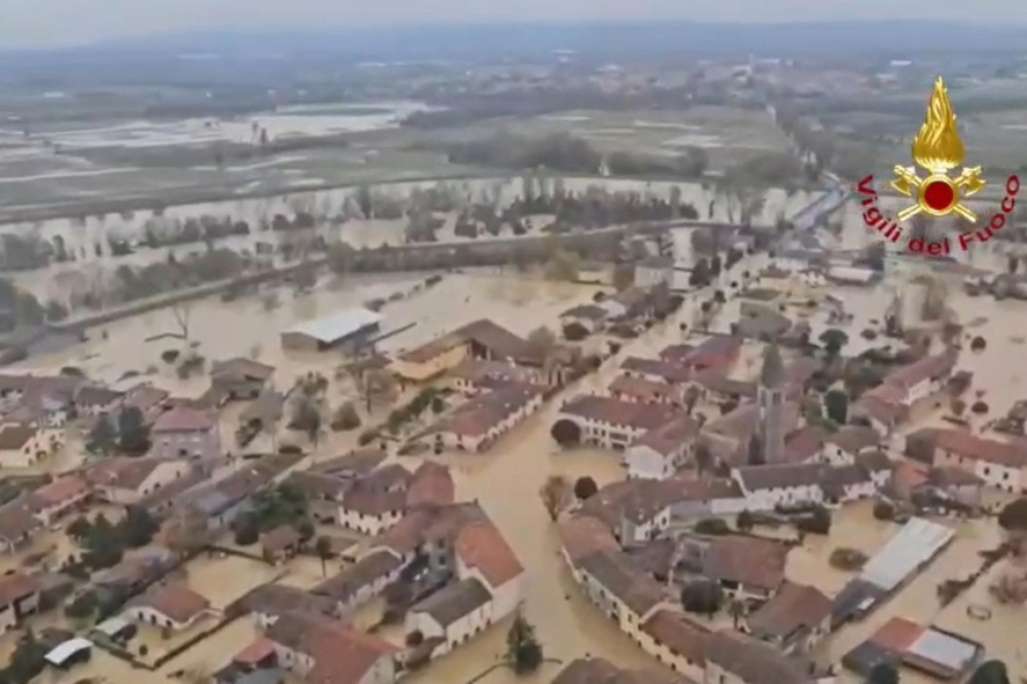 Poplave v Furlaniji-Julijski krajini prisilile k evakuaciji 300 prebivalcev vasi Vrša