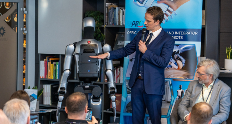 Slovenija z robotom MAX odpira novo poglavje v industrijski prihodnosti