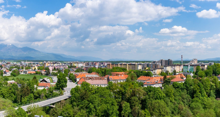 Vladni obisk na Gorenjskem bo odprl vprašanja o prometu, turizmu in zdravstvu