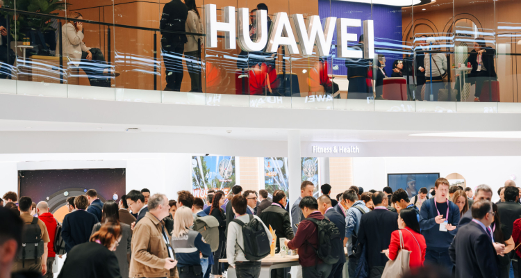 Huawei na MWC 2026 predstavil vizijo pametnega življenja prihodnosti
